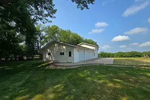 1900 25th St, Slayton, MN 56172 - Photo 20