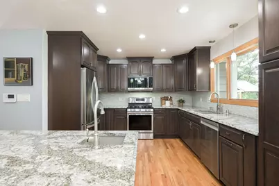 8275 College Trail, Inver Grove Heights, MN 55076 - Photo 10