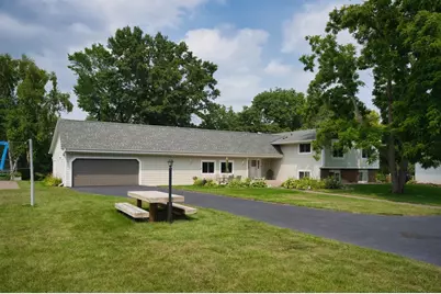 8275 College Trail, Inver Grove Heights, MN 55076 - Photo 2