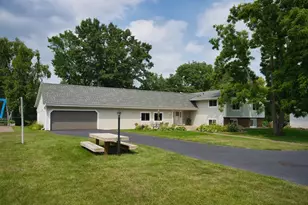 8275 College Trail, Inver Grove Heights, MN 55076 - Photo 2