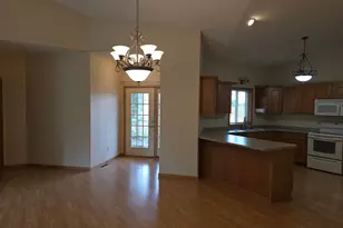 972 33rd St S, Moorhead, MN 56560 - Photo 12