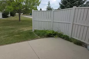 972 33rd St S, Moorhead, MN 56560 - Photo 28