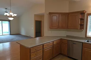 972 33rd St S, Moorhead, MN 56560 - Photo 16