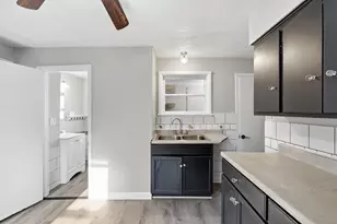 908 19th Ave NE, Minneapolis, MN 55418 - Photo 10
