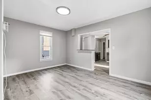 908 19th Ave NE, Minneapolis, MN 55418 - Photo 8