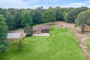 16425 Petersburg St NE, Ham Lake, MN 55304 - Photo 4