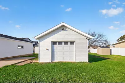 121 6th Street NE, Stewartville, MN 55976 - Photo 32