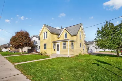 121 6th Street NE, Stewartville, MN 55976 - Photo 2