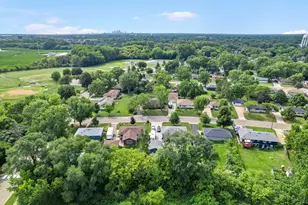3407 Woodbine Ln N, Brooklyn Center, MN 55429 - Photo 54