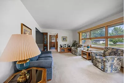 3407 Woodbine Lane N, Brooklyn Center, MN 55429 - Photo 8