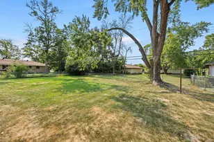 3407 Woodbine Ln N, Brooklyn Center, MN 55429 - Photo 44
