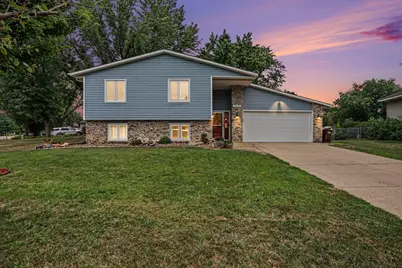 8334 77th Street Court S, Cottage Grove, MN 55016 - Photo 2