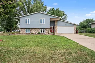 8334 77th St Ct S, Cottage Grove, MN 55016 - Photo 1