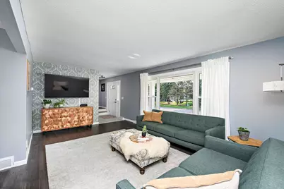 1802 Evergreen Court, Woodbury, MN 55125 - Photo 4
