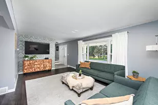 1802 Evergreen Ct, Woodbury, MN 55125 - Photo 4