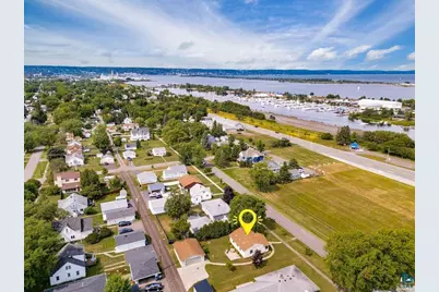 1724 E 3rd Street, Superior, WI 54880 - Photo 34
