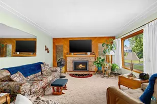 1724 E 3rd St, Superior, WI 54880 - Photo 8