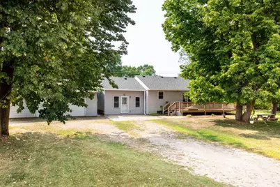 518 N Otter Avenue, Parkers Prairie, MN 56361 - Photo 2