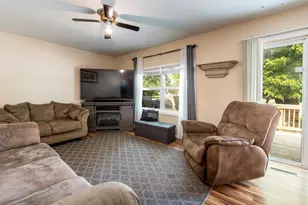 518 N Otter Ave, Parkers Prairie, MN 56361 - Photo 10