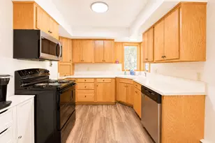 515 NW 6th St, Grand Rapids, MN 55744 - Photo 2