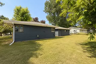 515 NW 6th St, Grand Rapids, MN 55744 - Photo 26