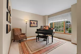 39 Marcin Hill, Burnsville, MN 55337 - Photo 8