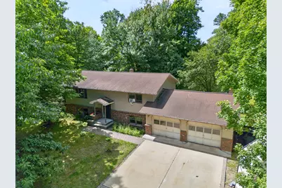 2452 Deschepper Drive, Grand Rapids, MN 55744 - Photo 2