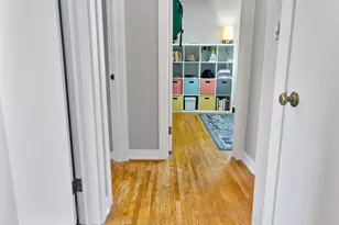 545 Frontenac Pl, Saint Paul, MN 55104 - Photo 12