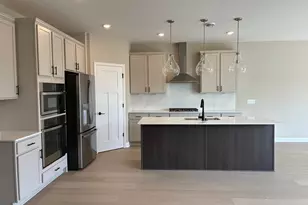 5200 Long Pointe Bay, Woodbury, MN 55129 - Photo 2
