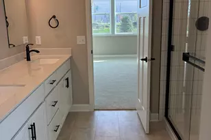 5200 Long Pointe Bay, Woodbury, MN 55129 - Photo 6