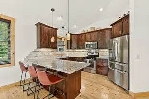 513 Hillside Dr SE, Chatfield, MN 55923 - Photo 16