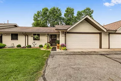 2526 15th Street N, Saint Cloud, MN 56303 - Photo 1