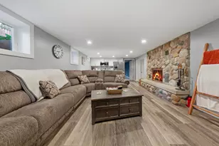 17 9th Ave SE, Faribault, MN 55021 - Photo 34