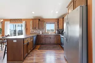 1227 38th Ave S, Moorhead, MN 56560 - Photo 10