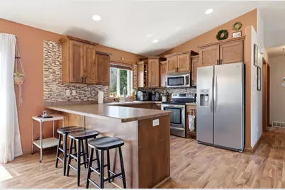 1227 38th Avenue S, Moorhead, MN 56560 - Photo 8