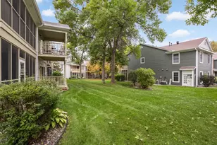 10945 Quebec Ave S, Bloomington, MN 55438 - Photo 18
