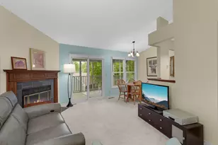10945 Quebec Ave S, Bloomington, MN 55438 - Photo 2