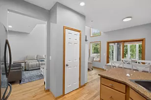 5058 Yuma Ln N, Plymouth, MN 55446 - Photo 14