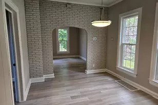 906 Russell St, Saint Paul, MN 55106 - Photo 2