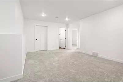 2611 38 Avenue S, Moorhead, MN 56560 - Photo 22