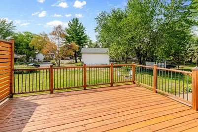 406 Schilling Circle NW, Forest Lake, MN 55025 - Photo 8