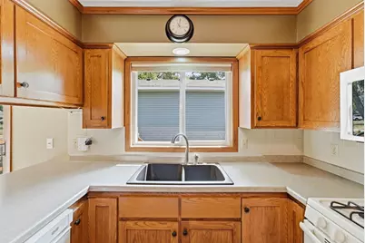 736 11th Street N, Sauk Rapids, MN 56379 - Photo 16