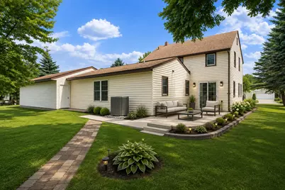 2209 6th Street NW, Austin, MN 55912 - Photo 4