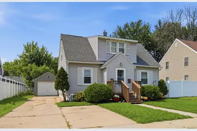1103 8th Street NW, Austin, MN 55912 - Photo 1