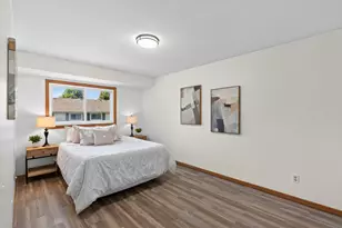 1010 E 145th St, Burnsville, MN 55337 - Photo 20