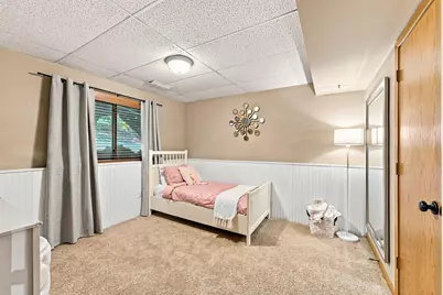 19002 Barrington Drive, Eden Prairie, MN 55346 - Photo 18