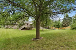 19002 Barrington Dr, Eden Prairie, MN 55346 - Photo 26