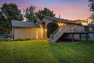 19002 Barrington Dr, Eden Prairie, MN 55346 - Photo 30