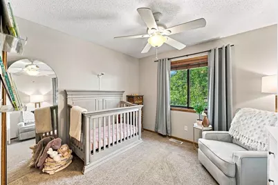 19002 Barrington Drive, Eden Prairie, MN 55346 - Photo 12