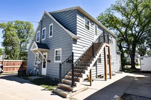 1146 11th St N, Fargo, ND 58102 - Photo 2